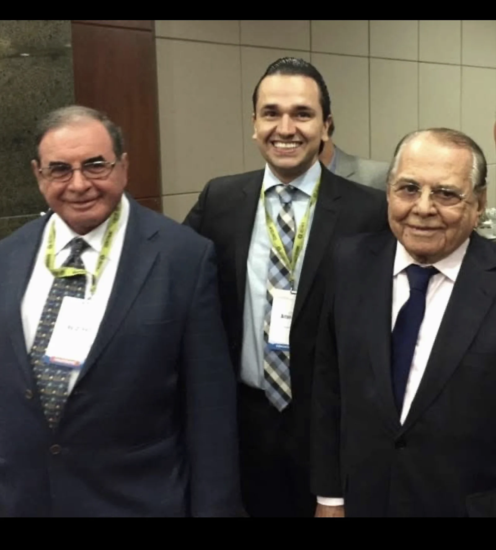 Fotografia histórica de Dr. Antônio Teixeira, Dr. Ewaldo Bolívar e Dr. Ivo Pitanguy